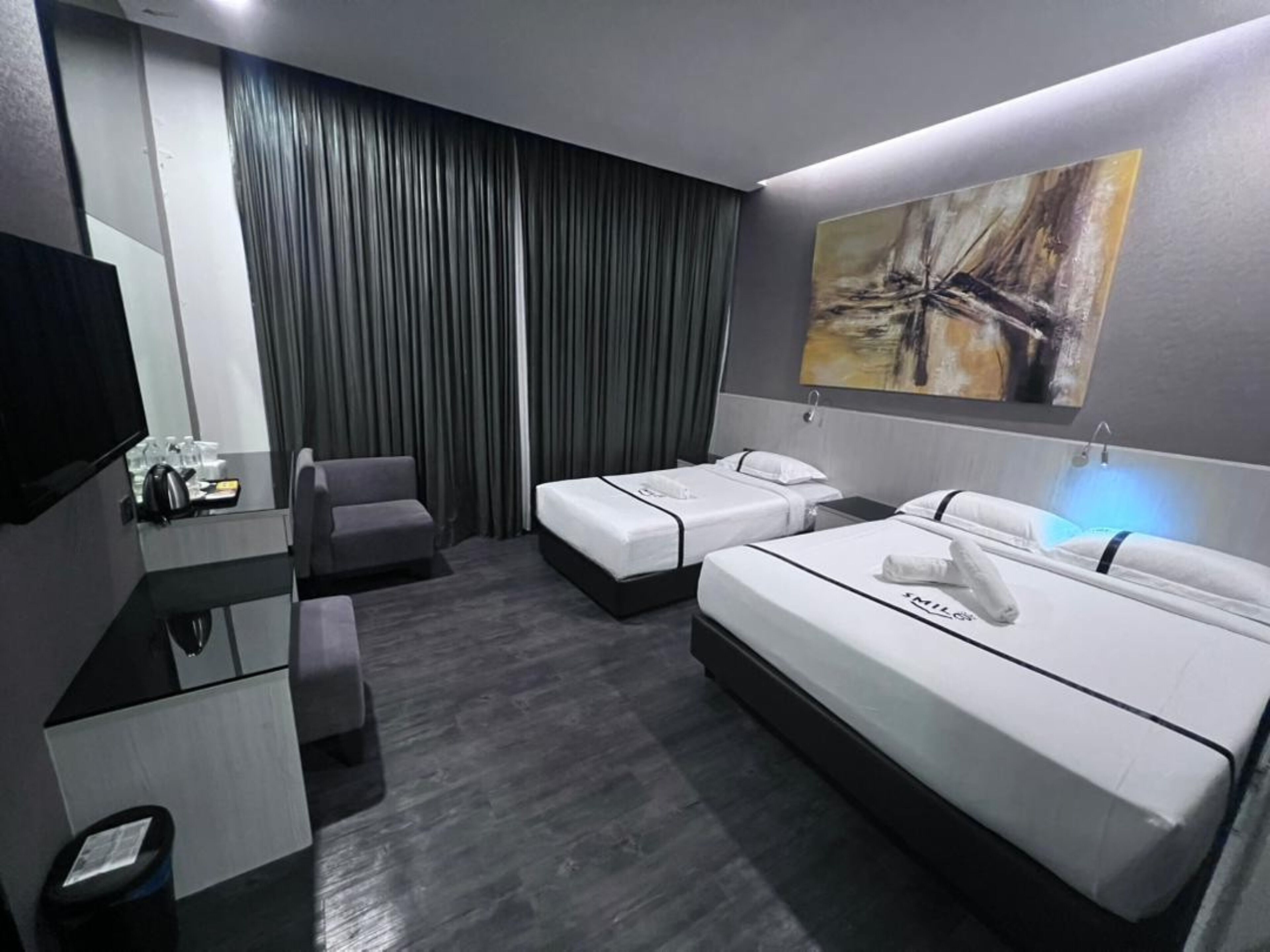 家庭房, 多张床 | 办公桌、熨斗/熨板、免费 WiFi