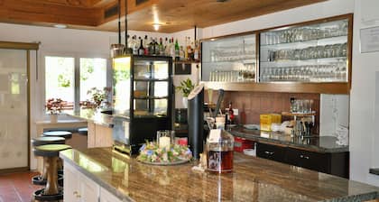 Chalamandrin Hotel und Restaurant