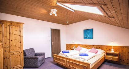 Chalamandrin Hotel und Restaurant