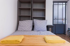 1 Schlafzimmer, Bügeleisen/Bügelbrett, Reisekinderbett, kostenloses WLAN