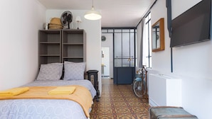 Room - Apartment in Cannes with 1 bedrooms sleeps 2 (Cannes)