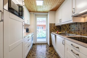 Refrigerador, horno, placa de cocina, lavavajillas