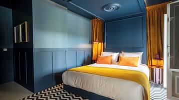 Superior-Doppel- oder -Zweibettzimmer, Balkon | Zimmersafe, Schreibtisch, laptopgeeigneter Arbeitsplatz