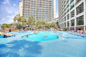 Piscine couverte, piscine chauffée