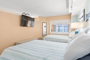 1 bedroom, desk, iron/ironing board, WiFi