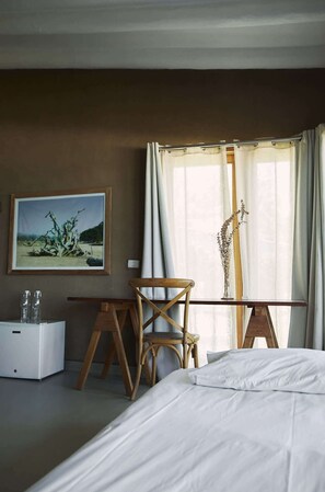 1 chambre, fer et planche à repasser, Wi-Fi, draps fournis