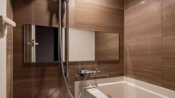 Standard Apartment | Bathroom | Free toiletries, hair dryer, towels, shampoo