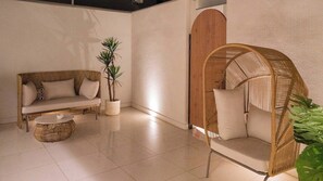 Executive Suite | Individually decorated, individually furnished, desk, laptop workspace