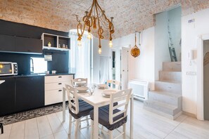 Dining - Dimora Oliver by Rentbeat  (Ostuni)