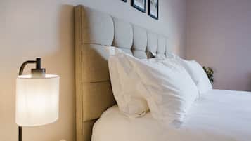 1 bedroom, desk, iron/ironing board, free WiFi