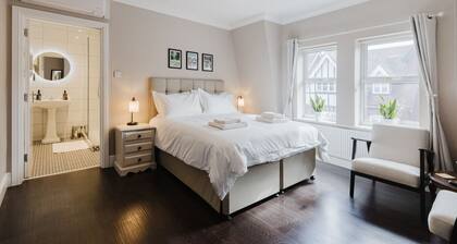 Grace`s Guesthouse 68a