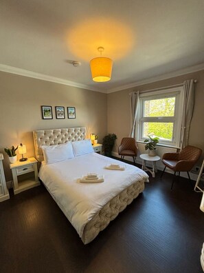 1 bedroom, desk, iron/ironing board, free WiFi