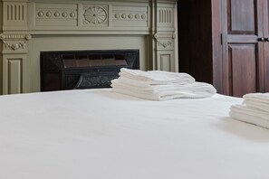 3 chambres, bureau, fer et planche à repasser, Wi-Fi gratuit