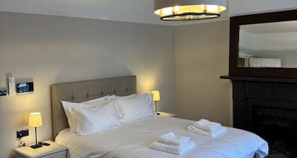Grace`s Guesthouse Room 4