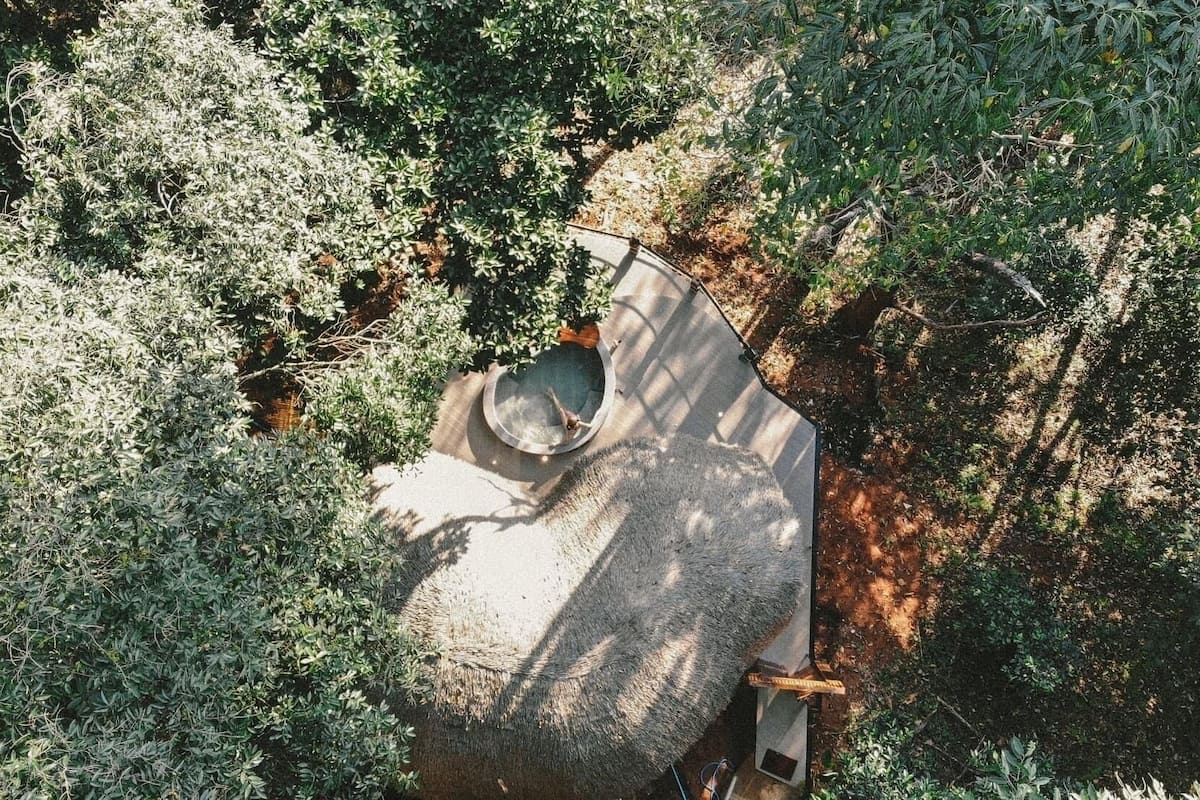 Romantic Villa, Mountain View | Blackout drapes, free WiFi