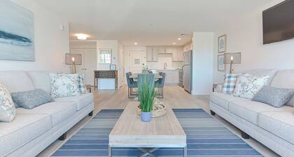 Premium Ocean View Condo (1,100S.F.)