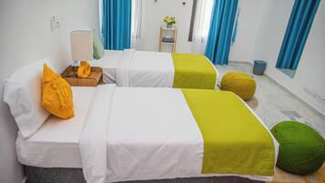 In-room safe, free WiFi