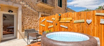 Casa de vacaciones 'A La Bonne Franck'ette' con terraza compartida, Wi-Fi y aire acondicionado