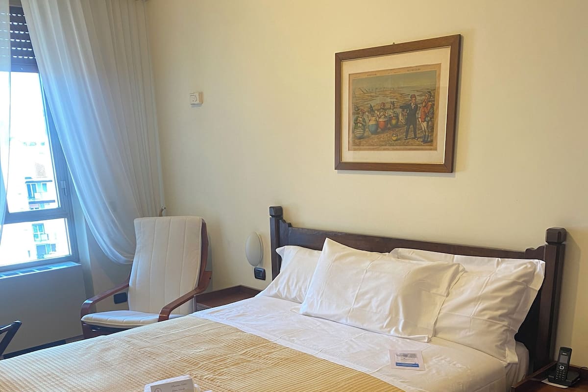 Trilocale | In-room safe, iron/ironing board, free WiFi