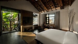 Panoramic Double Room, Pool Access, River View