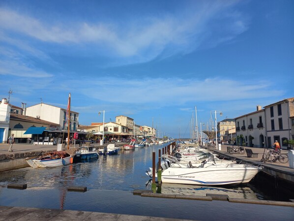 Marina