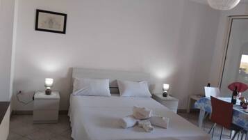 1 Schlafzimmer, Bügeleisen/Bügelbrett, kostenloses WLAN, Bettwäsche