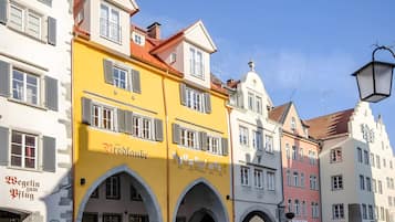 Esterni