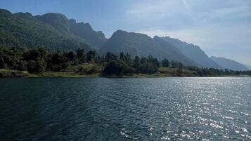 Quang cảnh nhìn từ nơi lưu trú