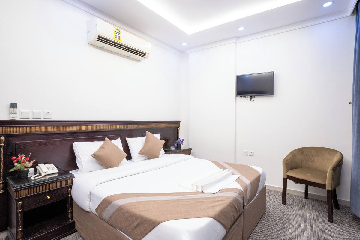 Double or Twin Room | Iron/ironing board, free WiFi