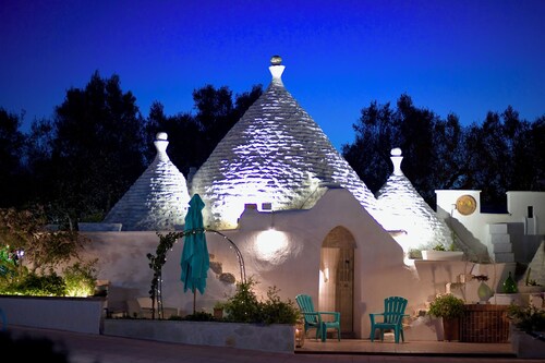 The Trullo on the Valley with pool and breathtaking views