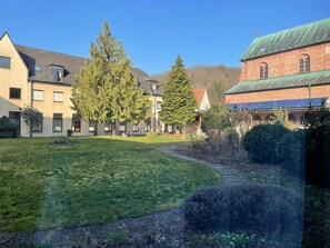 Suite | Blick auf den Innenhof