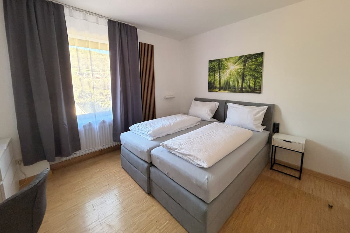 Comfort Double Room | Desk, free WiFi