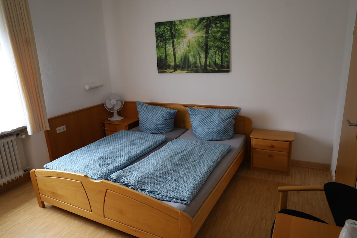 Double Room | Desk, free WiFi