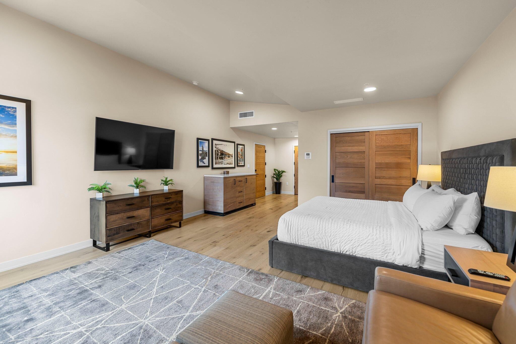 3 bedrooms, Internet, bed sheets