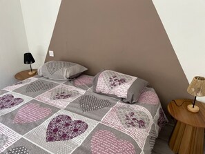 2 dormitorios y ropa de cama