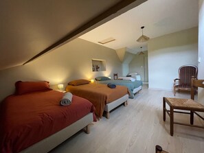 5 habitaciones, wifi gratis y ropa de cama 