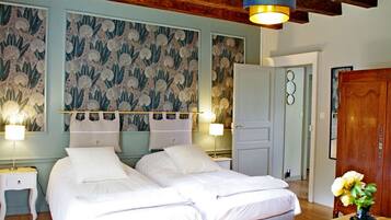 2 soverom og sengetĂžy