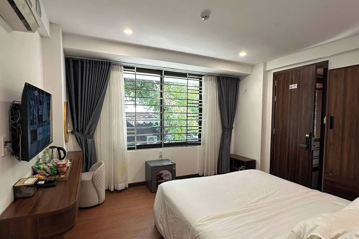 Premium bedding, memory-foam beds, individually decorated, desk