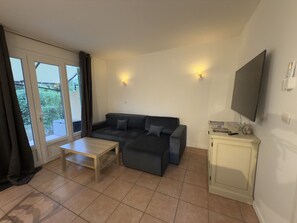 Televisio, pöytätennispöytä