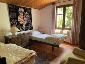 4 bedrooms, WiFi