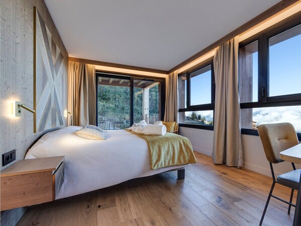 4 bedrooms, free WiFi, bed sheets