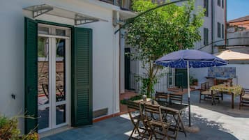 Ristorazione all'aperto