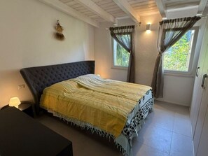 5 habitaciones, cuna de viaje y wifi gratis 