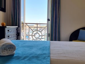 2 bedrooms, free WiFi, bed sheets