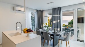 Dining - VILLA MON AMOUR by Villas Guide (Blato)