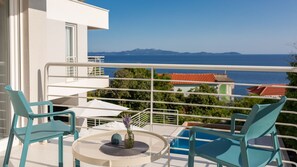 Property grounds - VILLA MON AMOUR by Villas Guide (Blato)