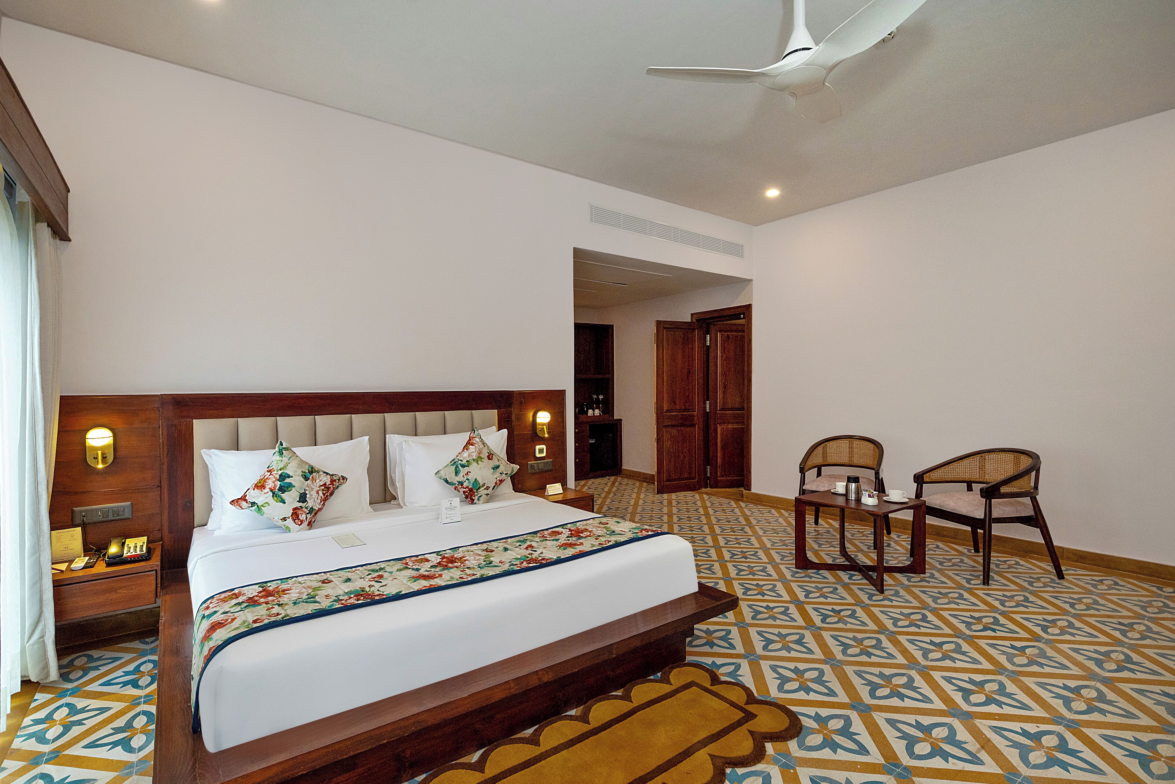 Van Drishti (Premium Forest View Room with Terrace) | In-room safe, desk, blackout curtains, iron/ironing board