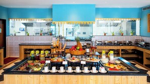 Morgunverðarhlaðborð daglega (800 INR á mann)