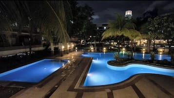 Apartment, 2 Bedrooms | Pool | Outdoor pool