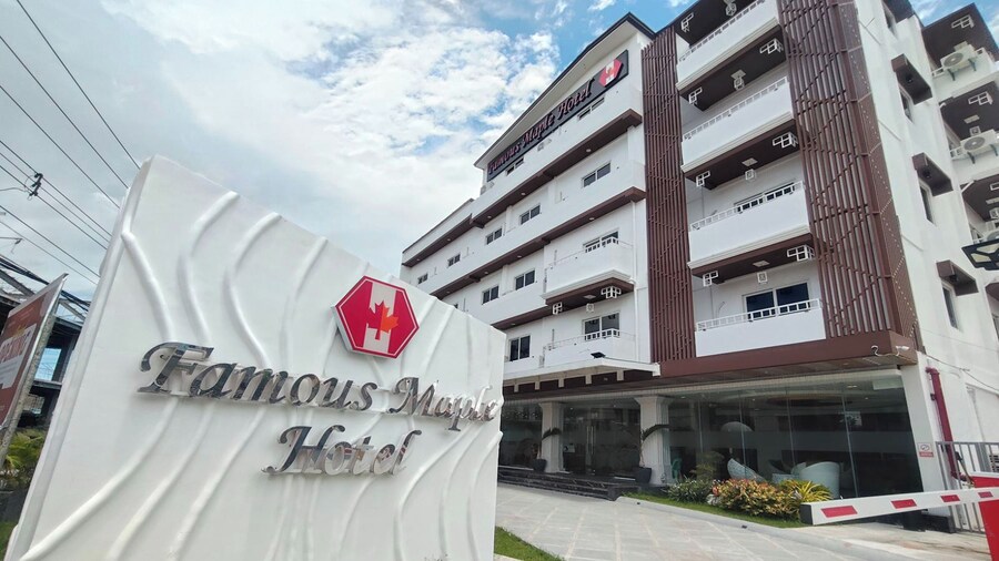 Famous Maple Hotel